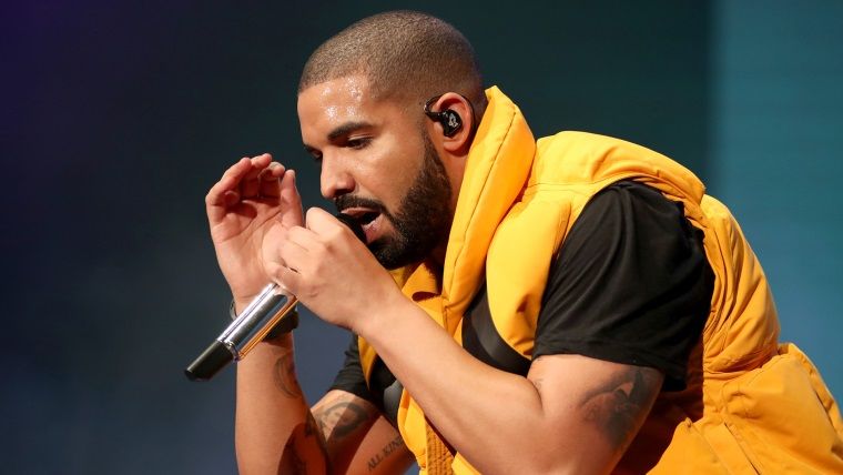 Şarkıcı Drake, Twitch yayınına katılınca izlenme rekoru kırıldı Şarkıcı Drake, Twitch yayınına katılınca izlenme rekoru kırıldı