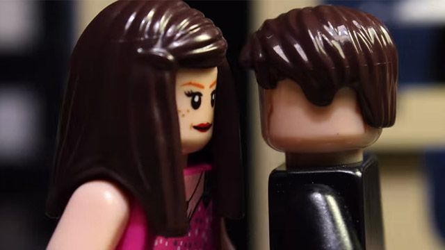 Fifty Shades Of Grey fragmanının LEGO versiyonu geldi Fifty Shades Of Grey fragmanının LEGO versiyonu geldi