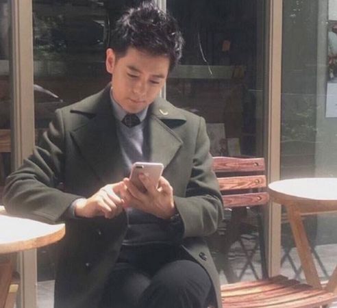 Jimmy Lin, iPhone 7 Plus ile poz verdi Jimmy Lin, iPhone 7 Plus ile poz verdi