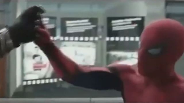 Civil War fragmanında Örümcek Adam birkez daha sahnede! Civil War fragmanında Örümcek Adam birkez daha sahnede!