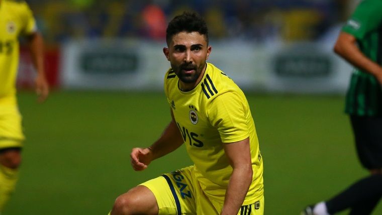 Futbolcu Hasan Ali Kaldırım, espor takımı kurdu Futbolcu Hasan Ali Kaldırım, espor takımı kurdu