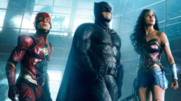Justice League filminden yeni bir görsel yayınlandı Justice League filminden yeni bir görsel yayınlandı
