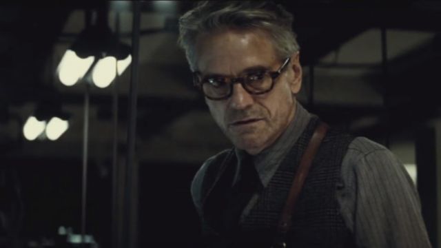 Jeremy Irons, Justice League kadrosunda da olacak Jeremy Irons, Justice League kadrosunda da olacak
