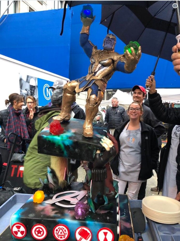 Avengers 4'ün çekimleri Instagram'daki pasta ile sona erdi. Avengers 4'ün çekimleri Instagram'daki pasta ile sona erdi.