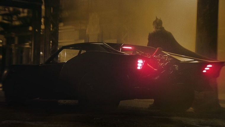 The Batman filminden Batmobile fotoğrafları yayınlandı The Batman filminden Batmobile fotoğrafları yayınlandı