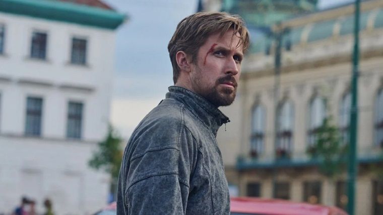 Zengin kadrolu Gray Man filmi için fragman yayınlandı Zengin kadrolu Gray Man filmi için fragman yayınlandı