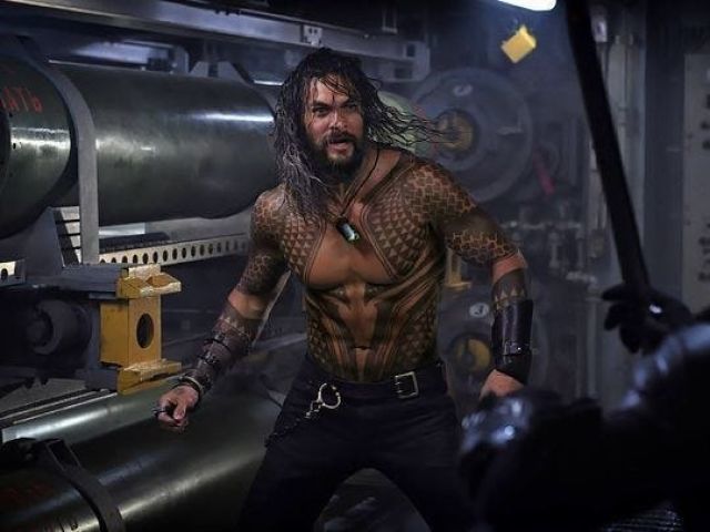 Aquaman filminden Jason Momoa'lı yeni bir görsel paylaışıldı. Aquaman filminden Jason Momoa'lı yeni bir görsel paylaışıldı.