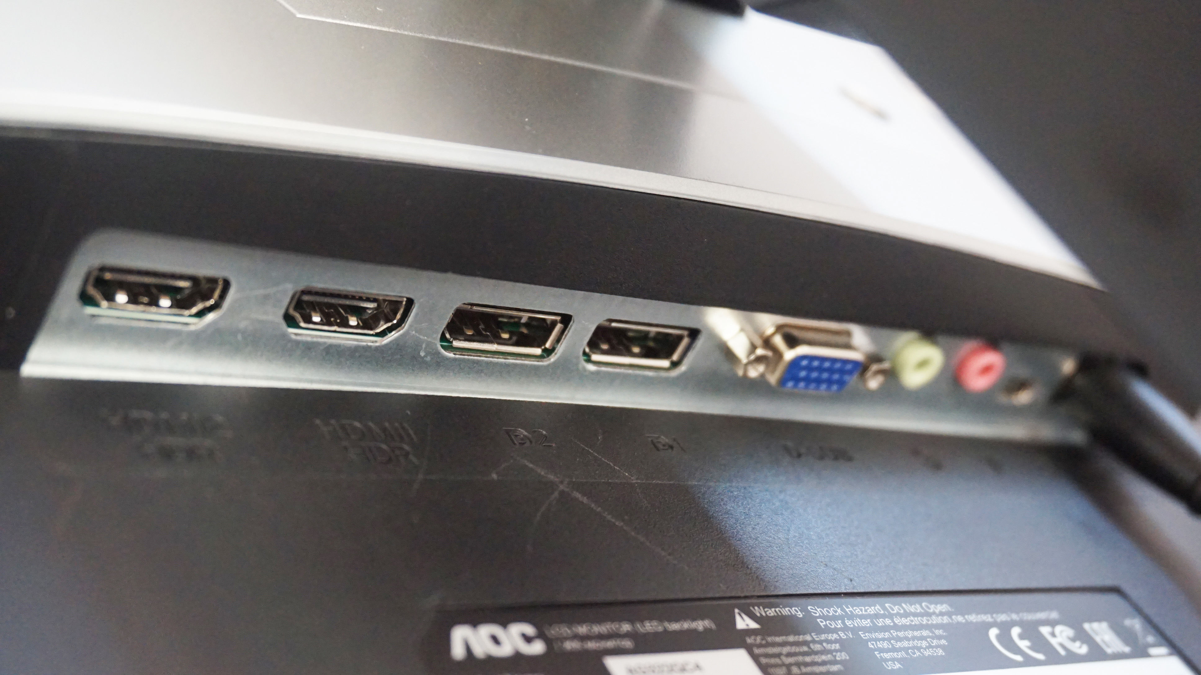 AOC AG322QC4 İncelemesi - 3 AOC AG322QC4 İncelemesi - 3