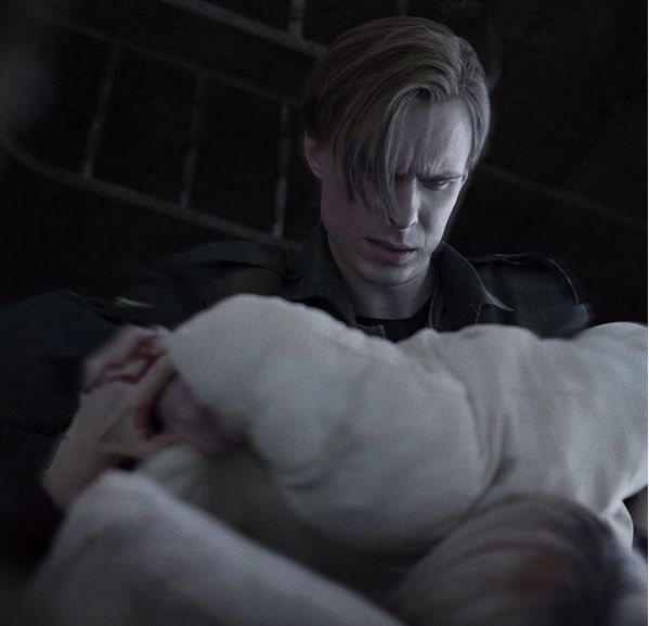 Silent Hill 2'den harika bir cosplay çalışması - 14 Silent Hill 2'den harika bir cosplay çalışması - 14