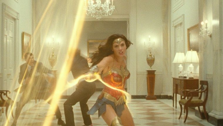 Wonder Woman 1984 filminin nefes kesen fragmanı yayınlandı Wonder Woman 1984 filminin nefes kesen fragmanı yayınlandı