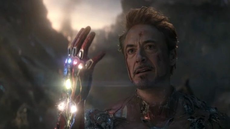 Tony Stark'ın ölümü ilk Iron Man yönetmeni tarafından engellenmeye çalışılmış Tony Stark'ın ölümü ilk Iron Man yönetmeni tarafından engellenmeye çalışılmış