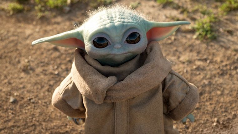 Gerçek boyutunda Baby Yoda figürü satışa çıkıyor Gerçek boyutunda Baby Yoda figürü satışa çıkıyor