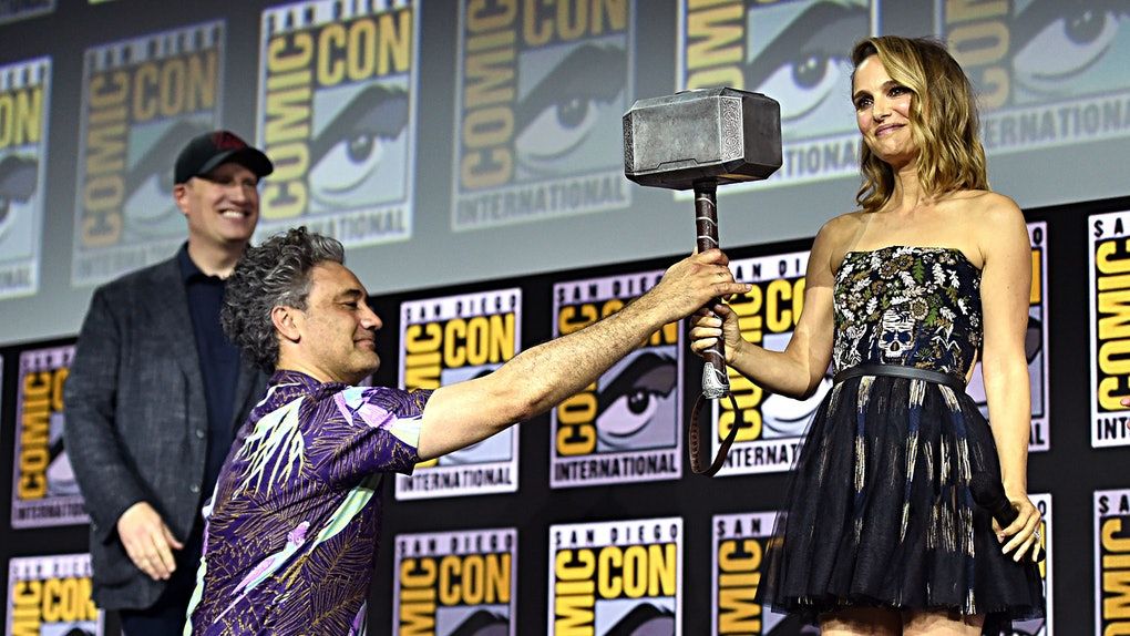 Chris Hemsworth, Thor rolüne devam edeceğini açıkladı Chris Hemsworth, Thor rolüne devam edeceğini açıkladı