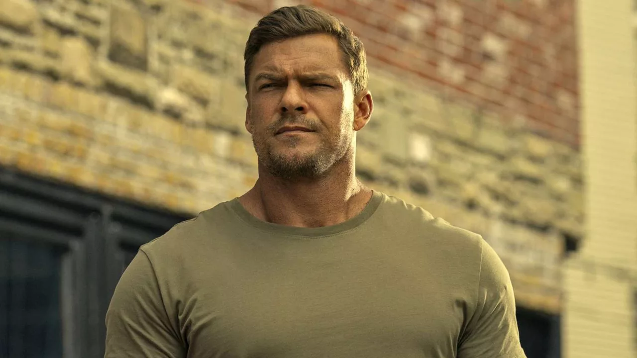 Alan Ritchson Helldivers Filminin Yeni Başrolü Olabilir Alan Ritchson Helldivers Filminin Yeni Başrolü Olabilir