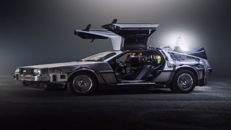 Geleceğe Dönüş arabası DeLorean ve niceleri satışta Geleceğe Dönüş arabası DeLorean ve niceleri satışta