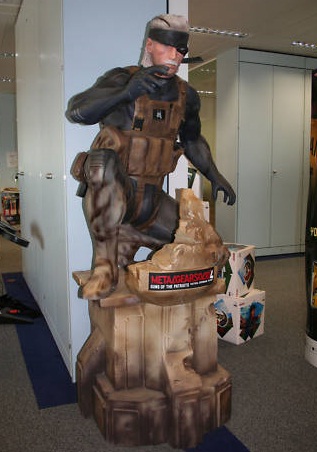Metal Gear Solid 4'e Trophy desteği Metal Gear Solid 4'e Trophy desteği