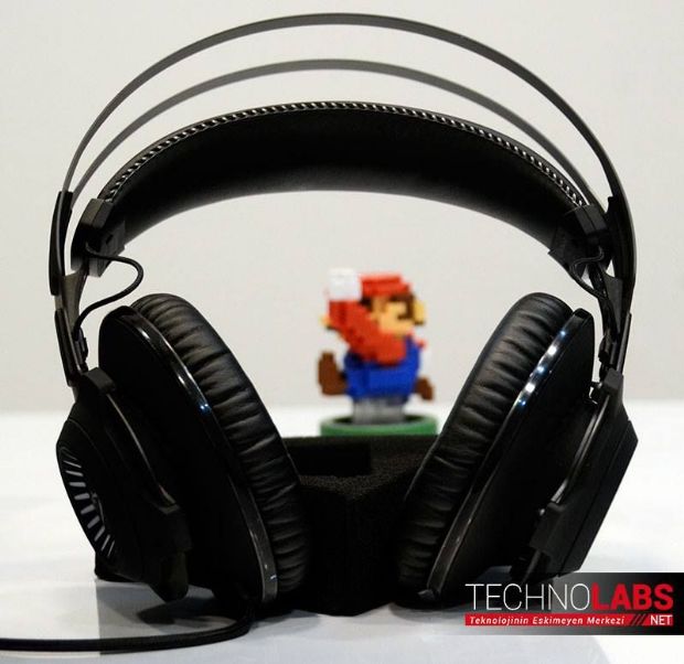 HyperX Cloud Revolver S - 4 HyperX Cloud Revolver S - 4