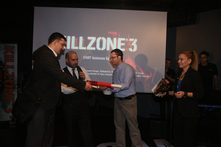 Sony'den Killzone 3 oyuncularına teşekkür Sony'den Killzone 3 oyuncularına teşekkür