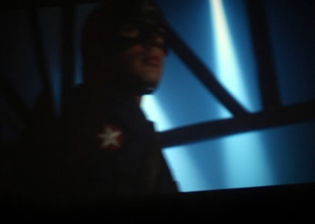 Captain America'nın ilk resmi geldi Captain America'nın ilk resmi geldi