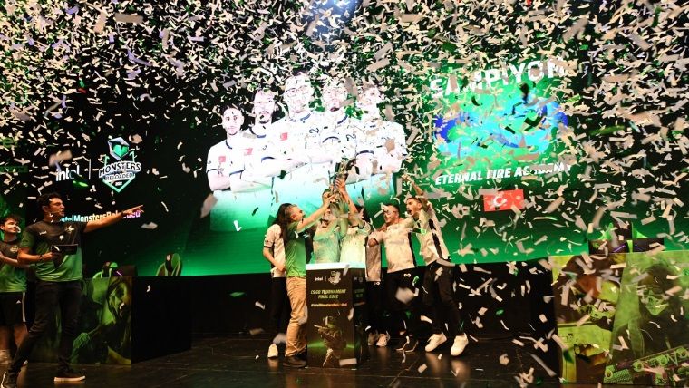 Intel Monsters Reloaded 2022 şampiyonu Eternal Fire Academy oldu Intel Monsters Reloaded 2022 şampiyonu Eternal Fire Academy oldu