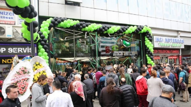 Monster Notebook Yeni Mağazasını Kadıköy'de Açtı - 1 Monster Notebook Yeni Mağazasını Kadıköy'de Açtı - 1