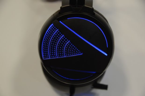 Monster Pusat 7.1 Surround Headset - 4 Monster Pusat 7.1 Surround Headset - 4