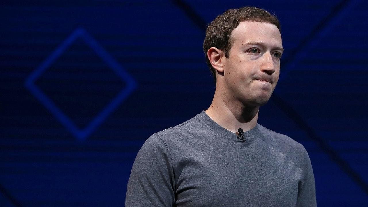 Mark Zuckerberg: Facebook'u düzeltmek 2019'a kadar sürecek Mark Zuckerberg: Facebook'u düzeltmek 2019'a kadar sürecek