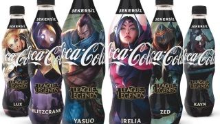 League of Legends şampiyonları Coca-Cola şişelerinde