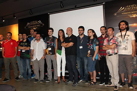 LoL Türkiye Büyük Finali'nin önemli isimleri konuştu - 3 LoL Türkiye Büyük Finali'nin önemli isimleri konuştu - 3