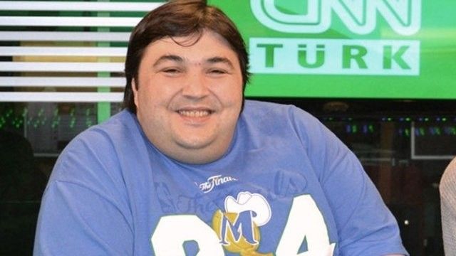 Kaan Kural, League of Legends Yorumcusu Oldu Kaan Kural, League of Legends Yorumcusu Oldu