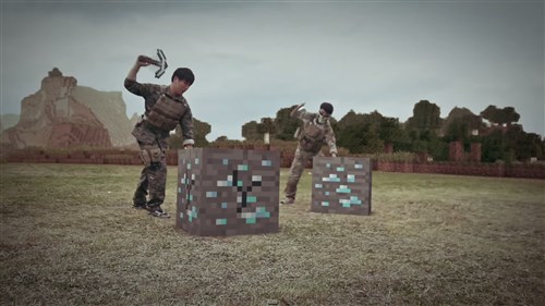 Minecraft ve Call of Duty birleşirse Minecraft ve Call of Duty birleşirse