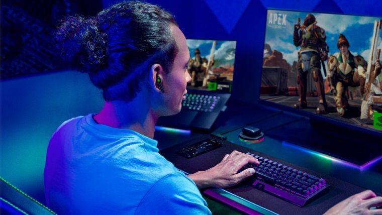 Razer Hammerhead Pro Hyperspeed Razer Hammerhead Pro Hyperspeed