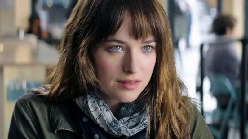 Dakota Johnson Yeni Star Wars Filminde Mi Rol Alacak? Dakota Johnson Yeni Star Wars Filminde Mi Rol Alacak?