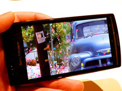 WMC 2011: Öne çıkan akıllı telefonlar - 4 WMC 2011: Öne çıkan akıllı telefonlar - 4