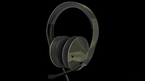 Xbox One için askeri temalı kontroller ve headset! - 2
