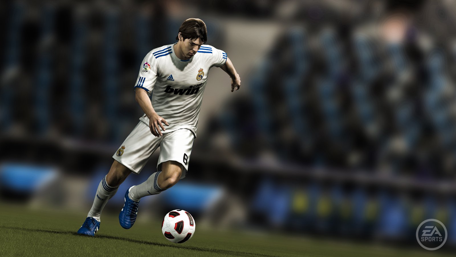 EA, FIFA 12 ile futbol tarihini baştan yazacak - 1 EA, FIFA 12 ile futbol tarihini baştan yazacak - 1