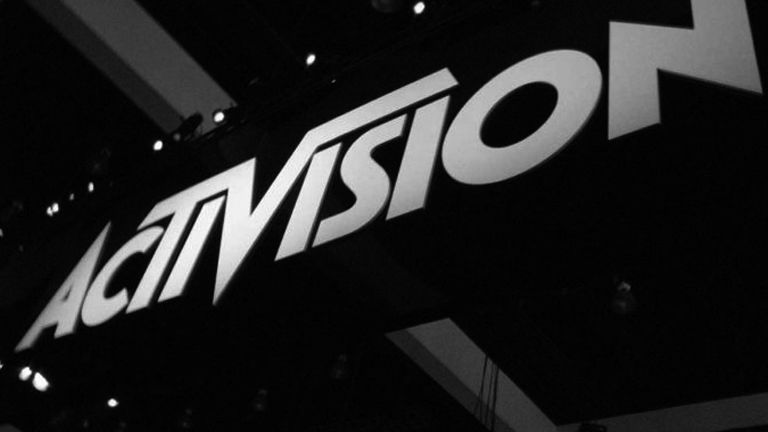 Activision CEO'su Bobby Kotick'in maaşı yarıya indirildi Activision CEO'su Bobby Kotick'in maaşı yarıya indirildi