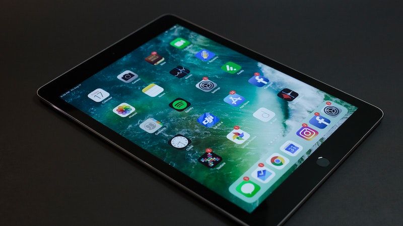 Altıncı nesil iPad Air Altıncı nesil iPad Air