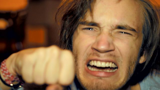 PewDiePie'ın kazandığı para dudak uçuklatıyor PewDiePie'ın kazandığı para dudak uçuklatıyor
