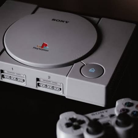 PlayStation konsolu tam 27 yaşında! PlayStation konsolu tam 27 yaşında!