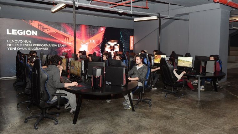 Lenovo Game On’a 1 yılda 23 bini aşkın ziyaretçi Lenovo Game On’a 1 yılda 23 bini aşkın ziyaretçi