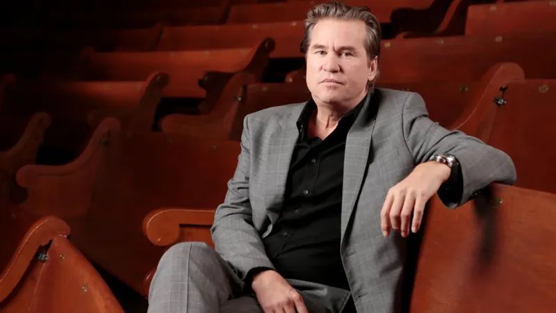 Top Gun ve Batman Yıldızı Val Kilmer Hayatını Kaybetti Top Gun ve Batman Yıldızı Val Kilmer Hayatını Kaybetti