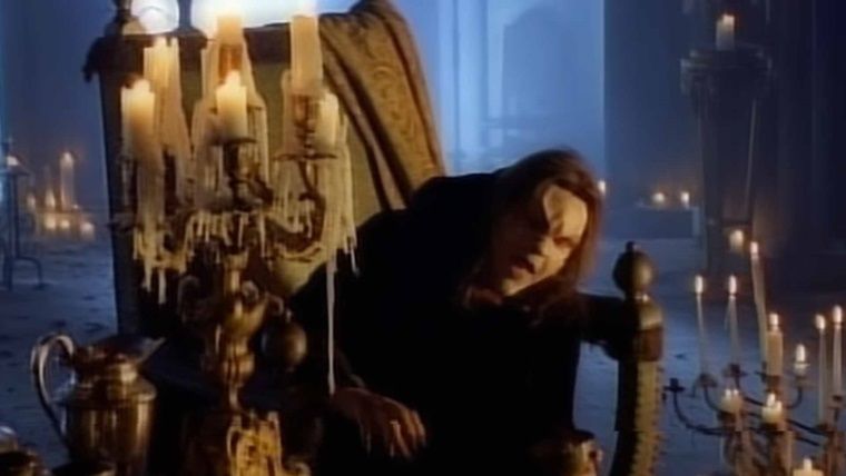 Efsanevi şarkıcı Meat Loaf hayatını kaybetti Efsanevi şarkıcı Meat Loaf hayatını kaybetti