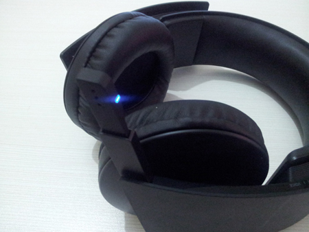 Sony Wireless Stereo Headset - 6 Sony Wireless Stereo Headset - 6
