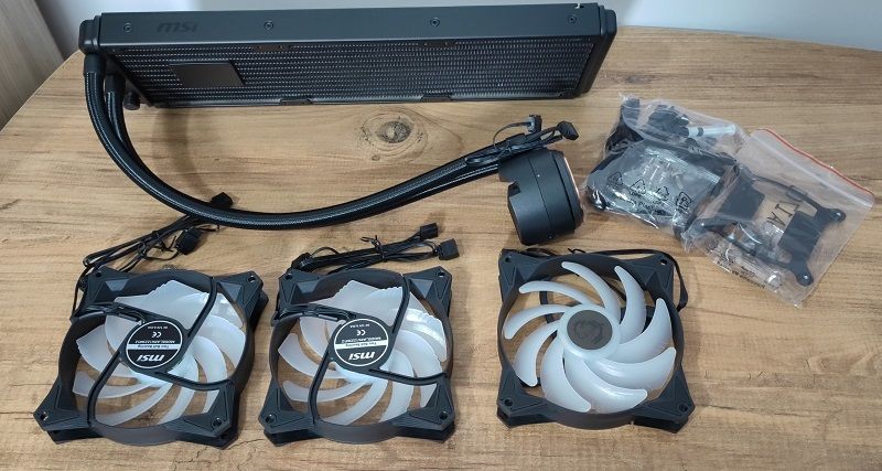 MSI MAG Coreliquid 360R V2 inceleme - 2 MSI MAG Coreliquid 360R V2 incelemesi