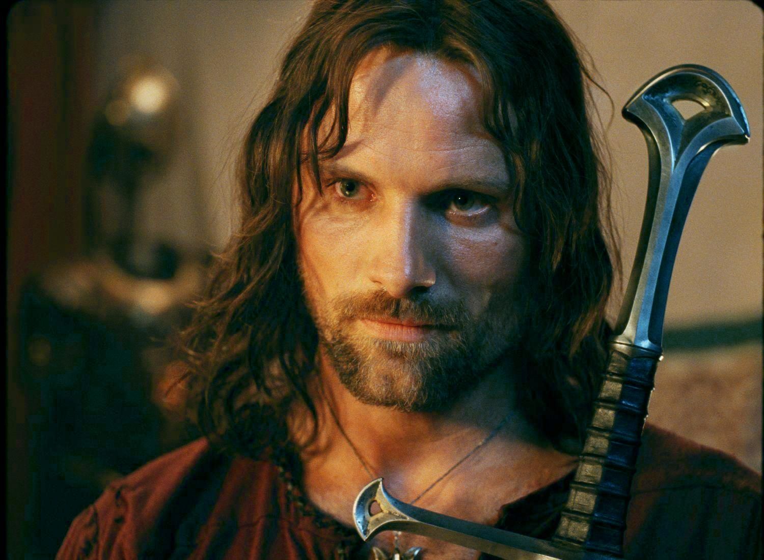 Viggo Mortensen, Yüzüklerin Efendisi dizisi hakkında konuştu Viggo Mortensen, Yüzüklerin Efendisi dizisi hakkında konuştu
