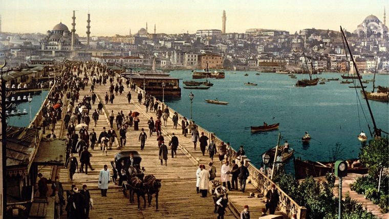 The Guardian'a göre Türkiye'de geçen en iyi 10 kitap The Guardian'a göre Türkiye'de geçen en iyi 10 kitap