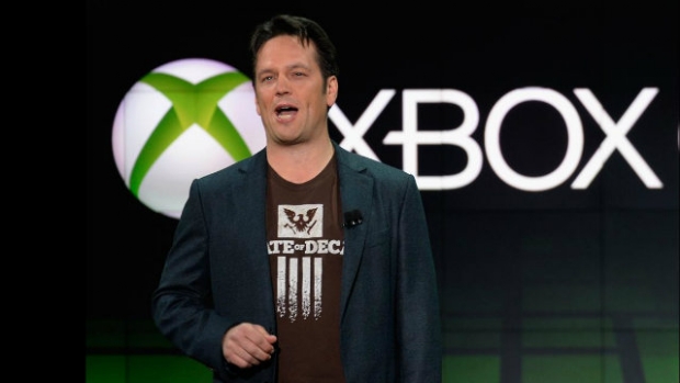 Phil Spencer, Halo 5'in "splitscreen" sorununa değindi Phil Spencer, Halo 5'in "splitscreen" sorununa değindi