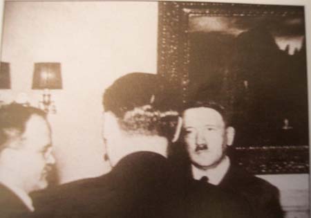 CIA, Hitler'in peşine düşmüş, yerini bulmuş! - 2