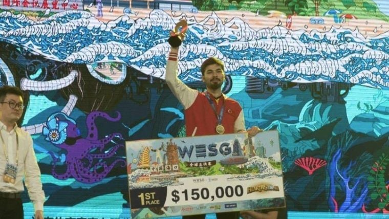 Türk esporcu, Hearthstone turnuvasından 150 bin dolar kazandı Türk esporcu, Hearthstone turnuvasından 150 bin dolar kazandı